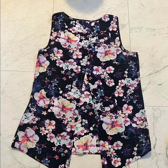 Express Floral Tank Top - Black and Purple - Picture 6 of 7